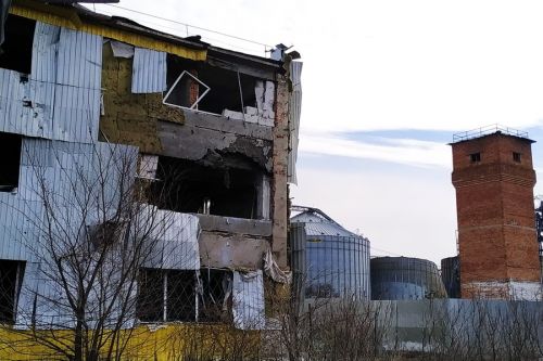 Граківський елеватор після обстрілів